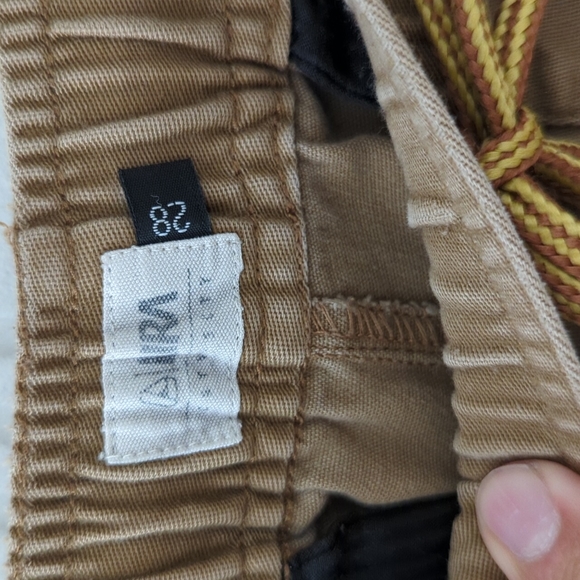 Lira light brown joggers in 28 - Picture 3 of 4